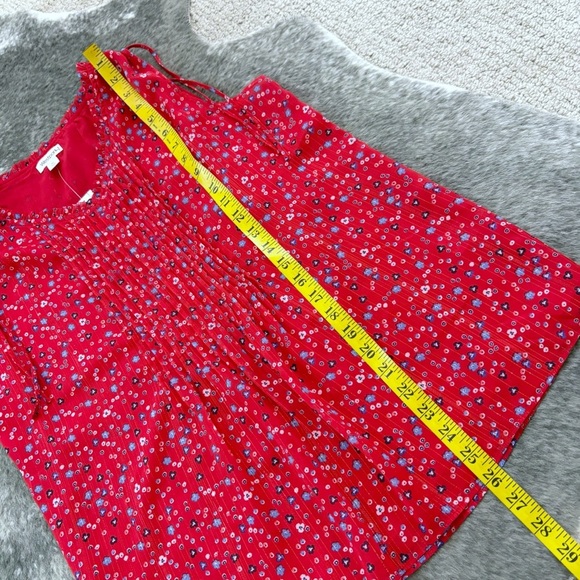 NWT Westport Floral Sleeveless Blouse - Picture 11 of 12